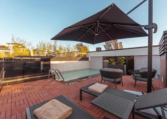 Villa Sael Privè Golem (Tirana)