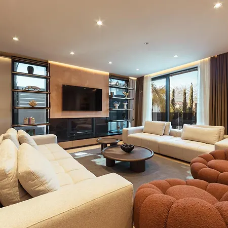 Sael Prive Golem (Tirana)